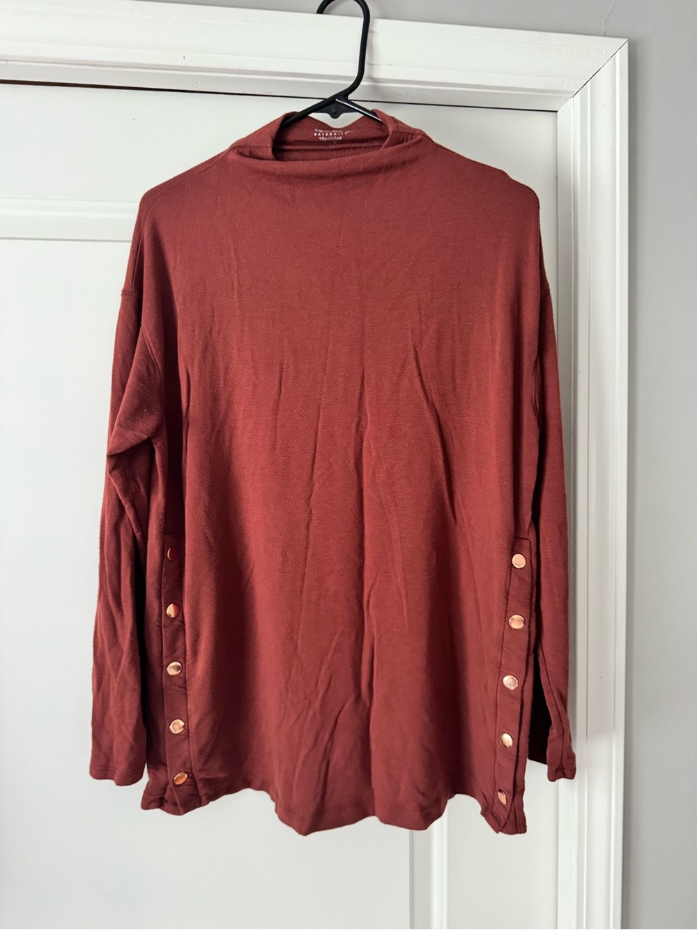 ISABEL maternity size medium Button-Trim Long Sleeve Top